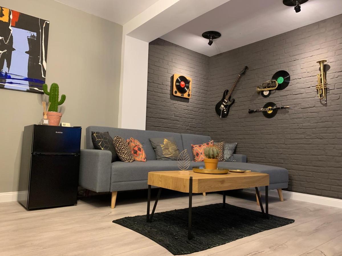 Best Apartment Scheia Σουκεάβα Εξωτερικό φωτογραφία